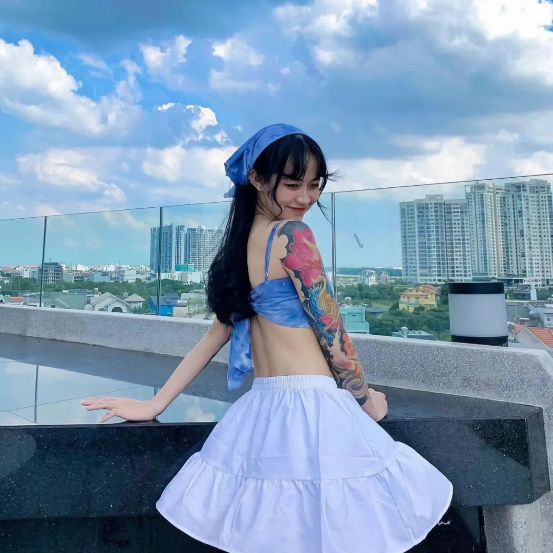 柯罗内的故事